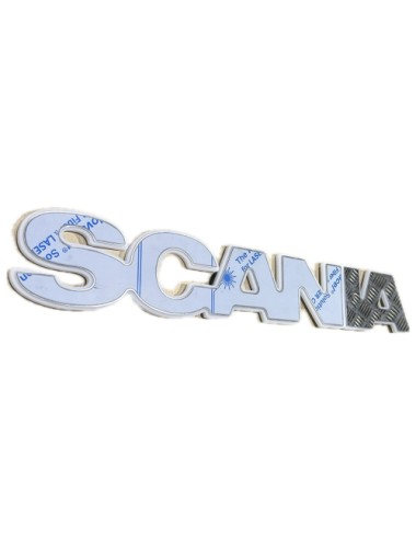 SCRITTA SCANIA LED 24V.jpg LOGO ANTERIORE SCANIA CROMATO RETROILLUMINATO LED BIANCO 24V